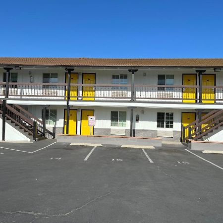 Escondido Inn Exterior photo